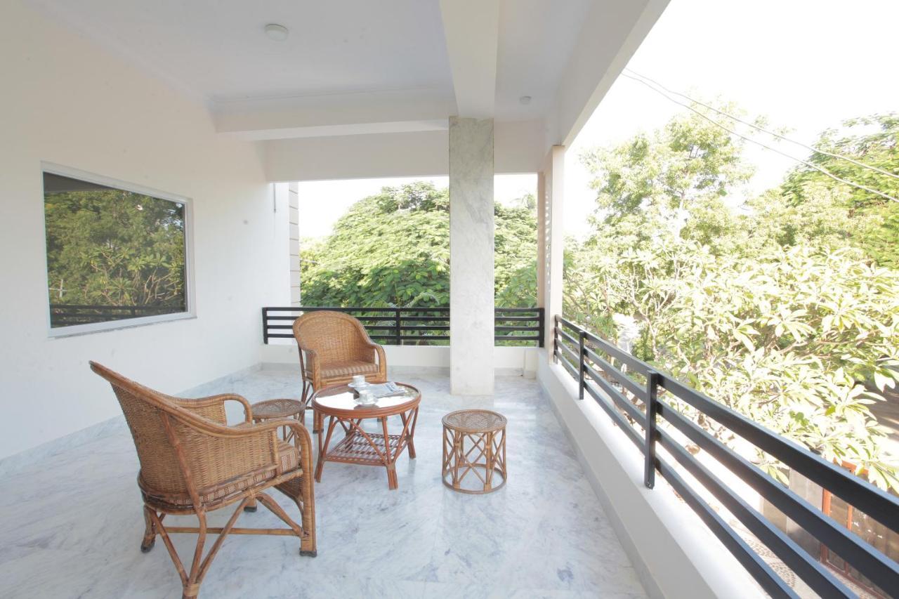 Mimosa Udaipur Bed and Breakfast Εξωτερικό φωτογραφία